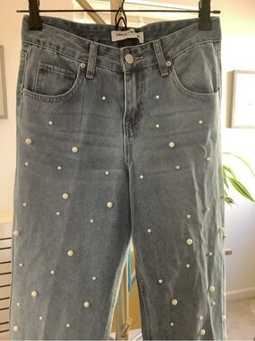 Ashley Mason Light Blue Pearl-Studded Straight-Leg Jeans